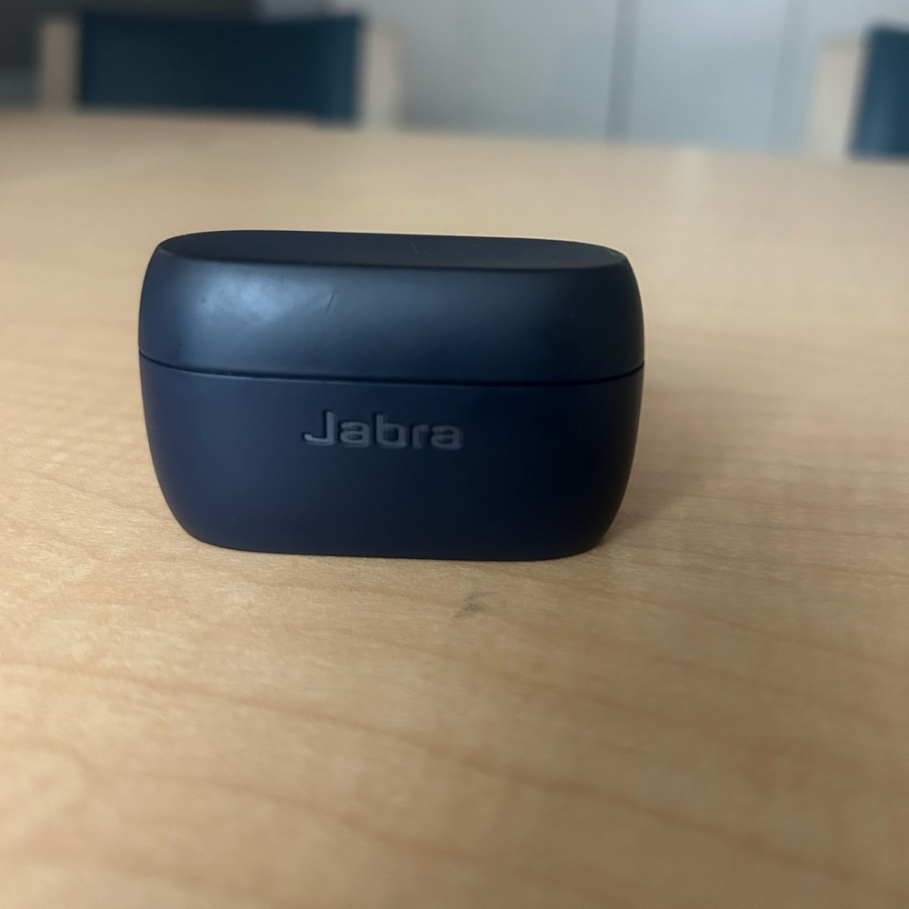 Jabra 75T - no issues. Ready for an upgrade.